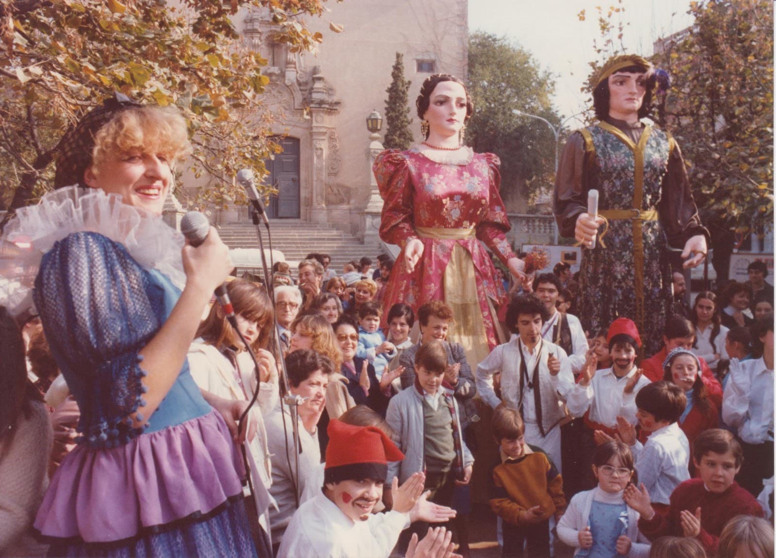 Estrena el desembre de 1981